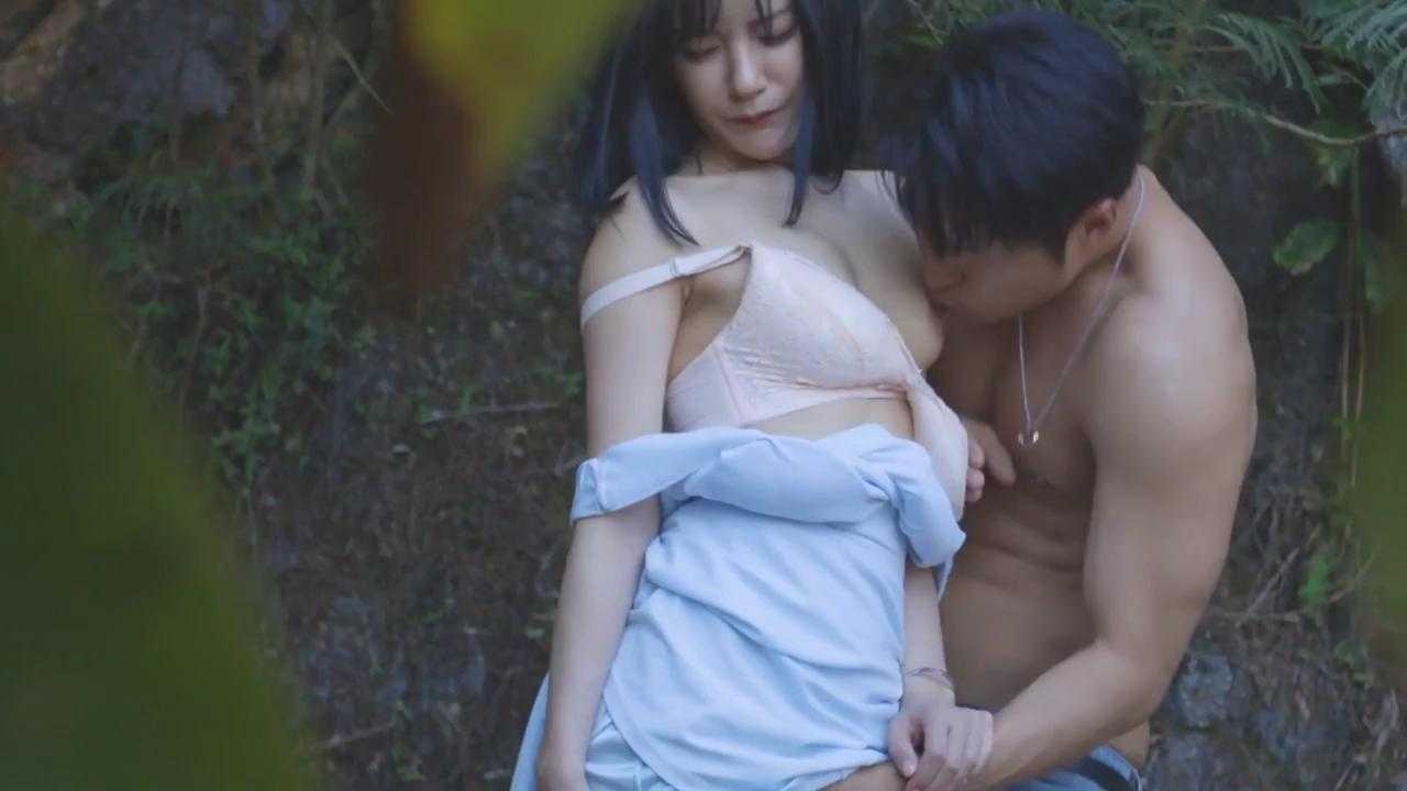 Nonton film semi terbaru